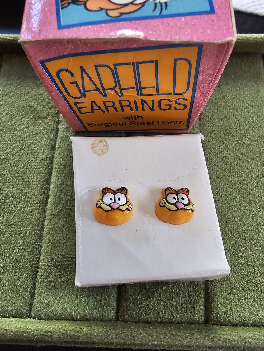 Vintage Avon Garfield Earrings